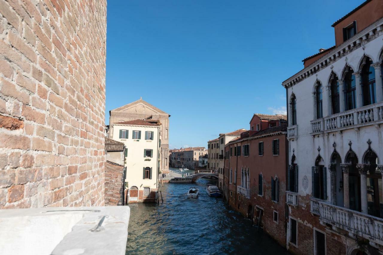 Palazzo Vendramin Costa Apartment เวนิส ภายนอก รูปภาพ