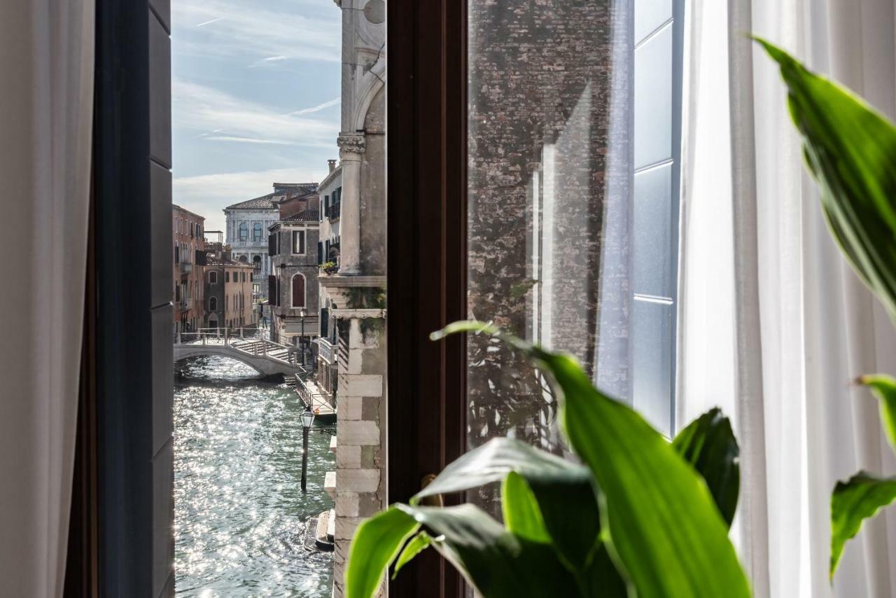 Palazzo Vendramin Costa Apartment เวนิส ภายนอก รูปภาพ