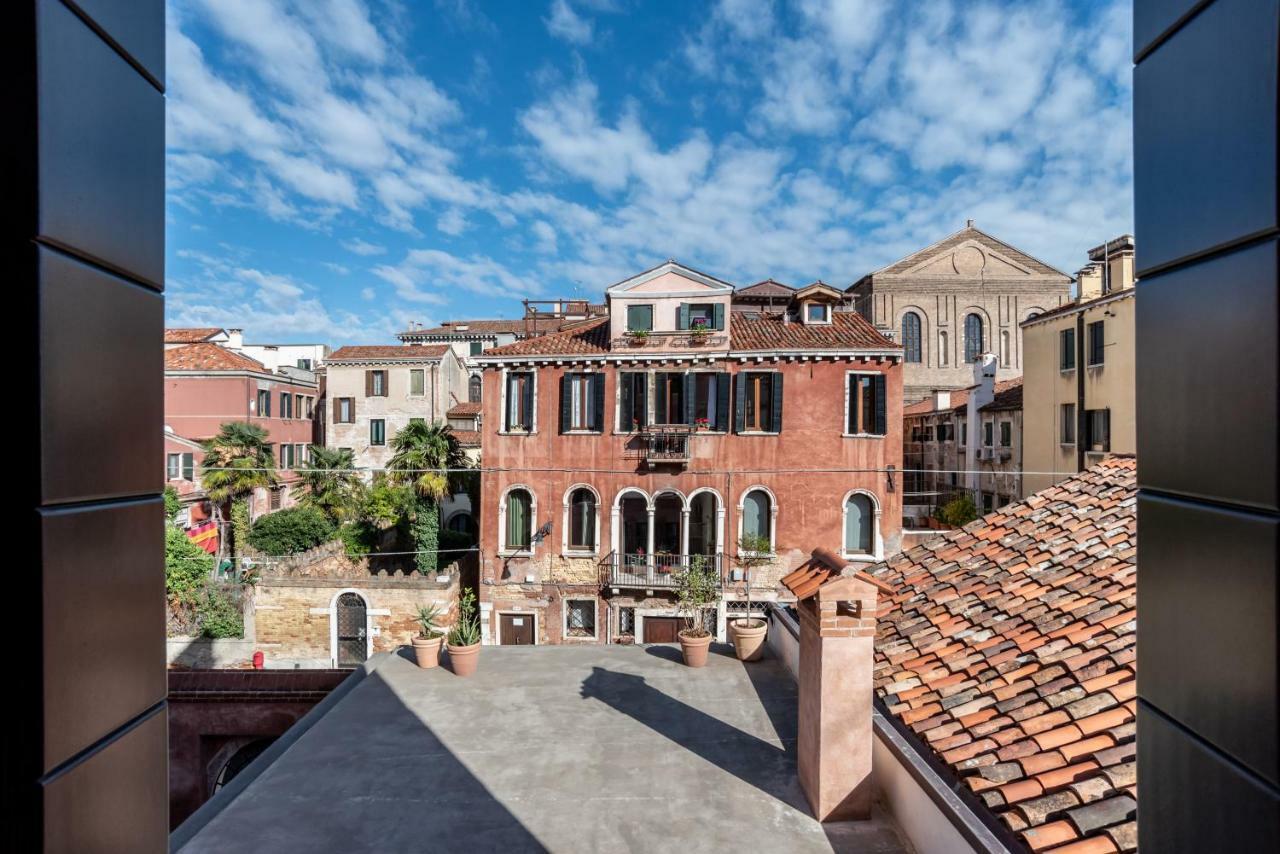Palazzo Vendramin Costa Apartment เวนิส ภายนอก รูปภาพ